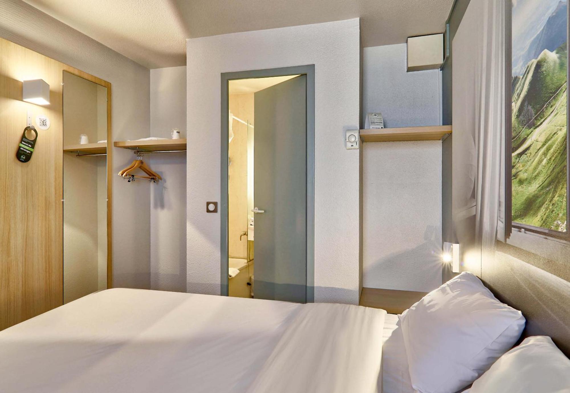 B&B Hotel Clermont-Ferrand Le Brezet Aeroport Exteriér fotografie