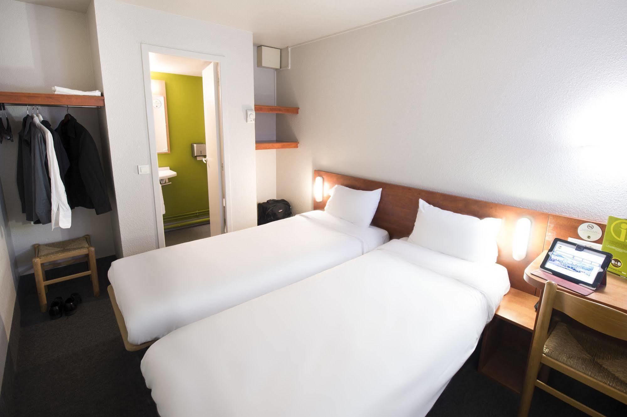 B&B Hotel Clermont-Ferrand Le Brezet Aeroport Exteriér fotografie
