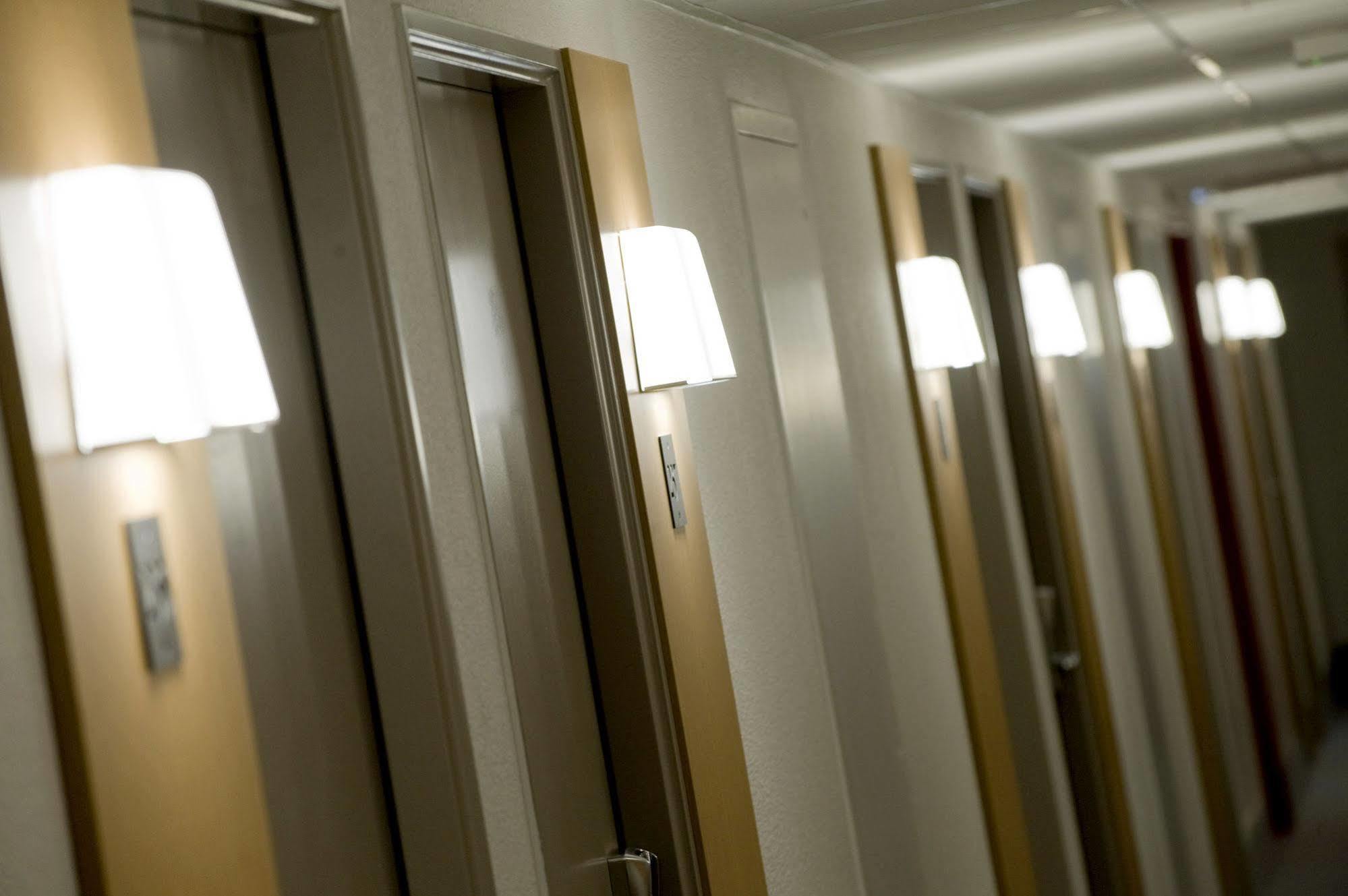 B&B Hotel Clermont-Ferrand Le Brezet Aeroport Exteriér fotografie